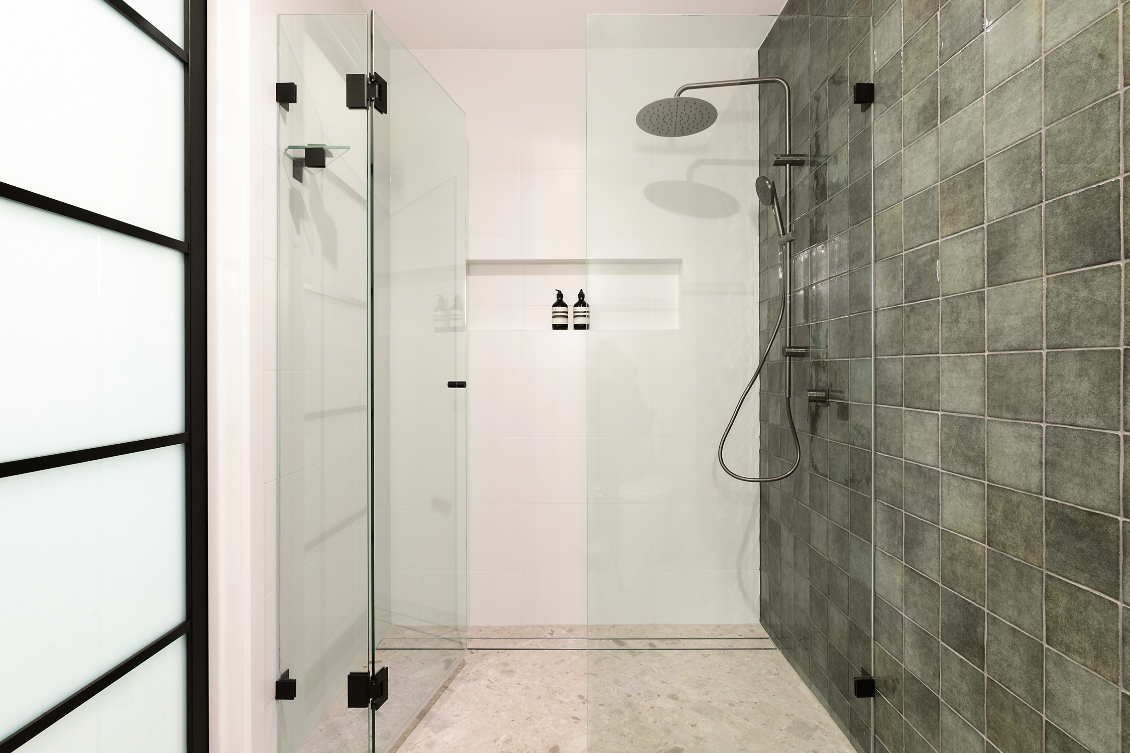 Brindabella 34 main ensuite