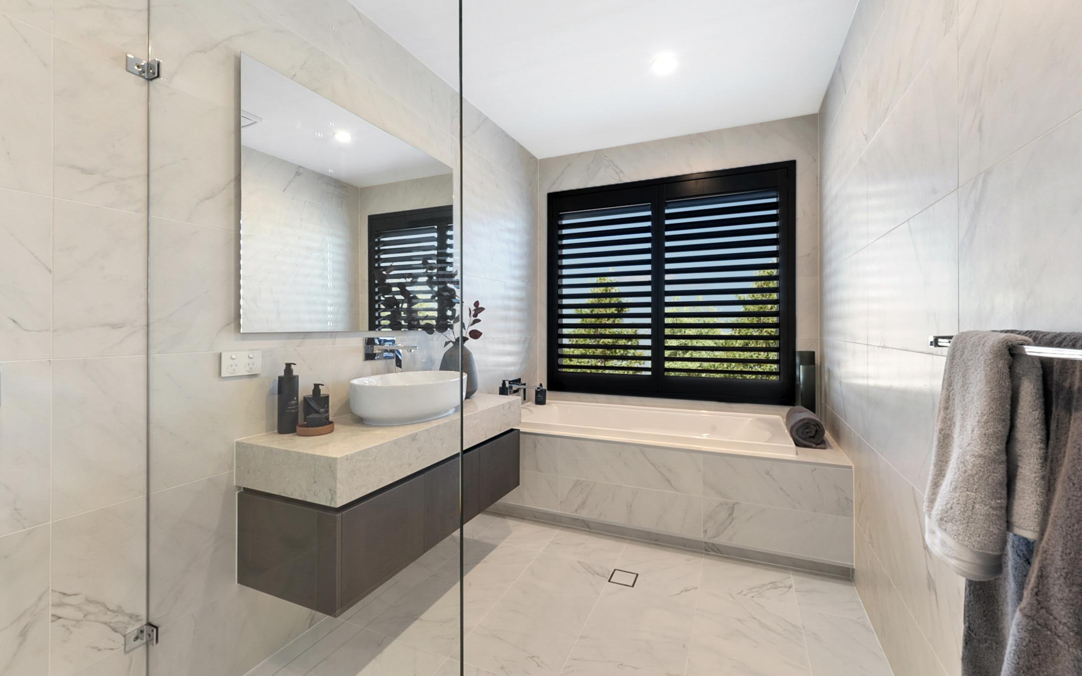 Corrima House Design Main Bathroom