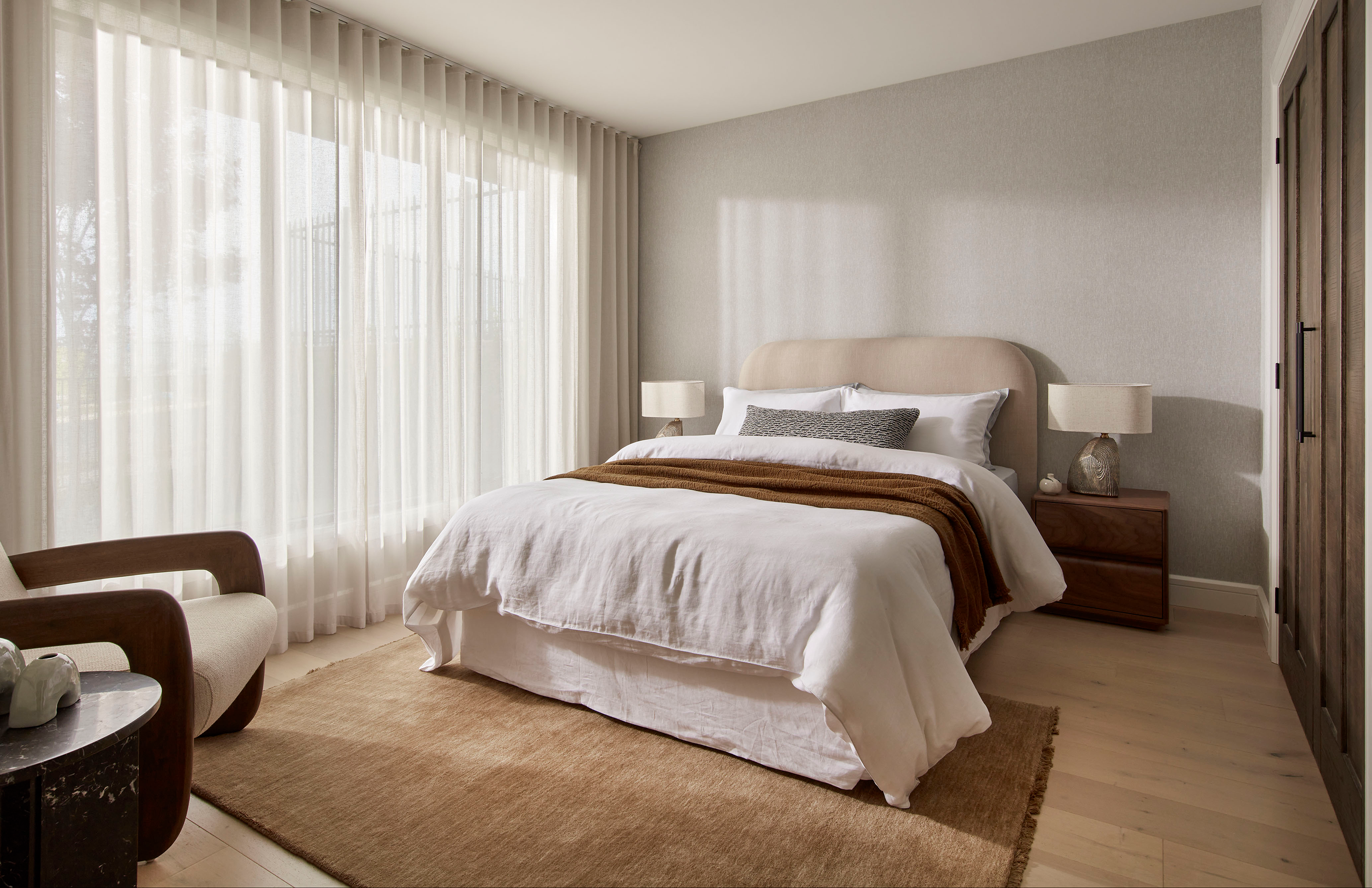 Rozelle 51B master bedroom