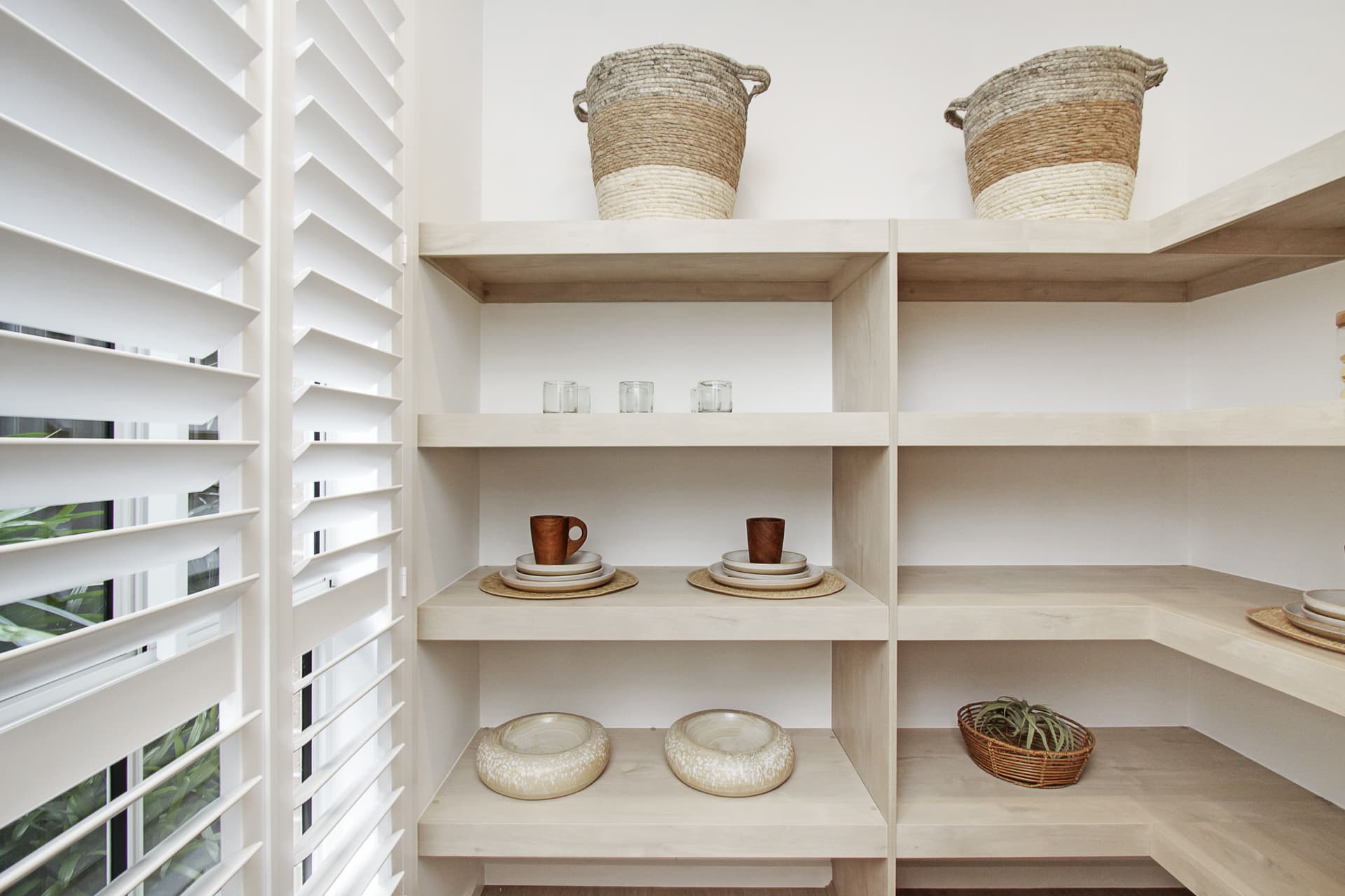 Capital home design pantry